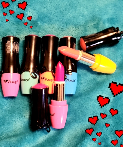 ****SOLD****          AMUSE Lipsticks & Splash Lipliners Bundle - Picture 3 of 12